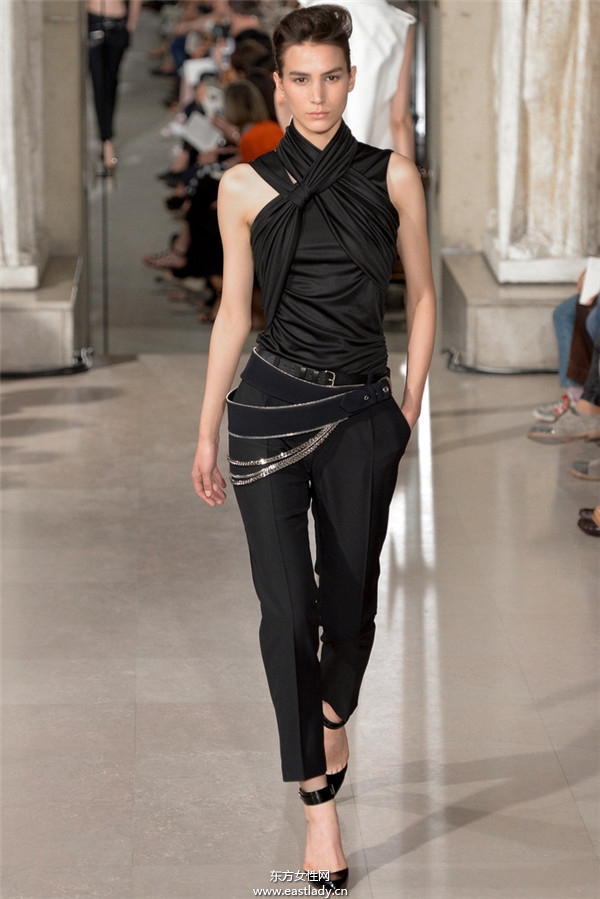 Bouchra Jarrar 2013秋冬服裝新品發(fā)布