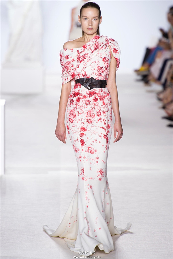 Giambattista Valli 2013秋冬服裝新品發(fā)布