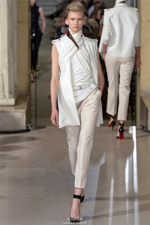Bouchra Jarrar 2013秋冬服裝新品發(fā)布