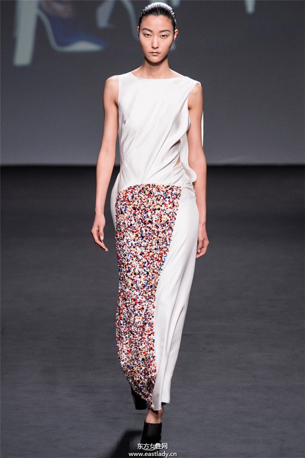 Christian Dior 2013秋冬服裝新品發(fā)布