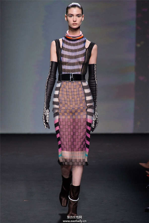Christian Dior 2013秋冬服裝新品發(fā)布