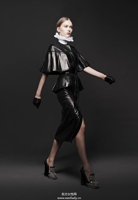 Alexander McQueen 2013秋冬服裝新品發(fā)布