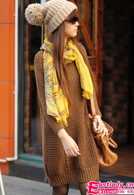 寬松套頭中長款毛衣外套 針織的樣式讓你質(zhì)感十足