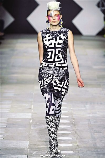 Miuccia Prada2013春夏女裝系列復(fù)古與經(jīng)典并存