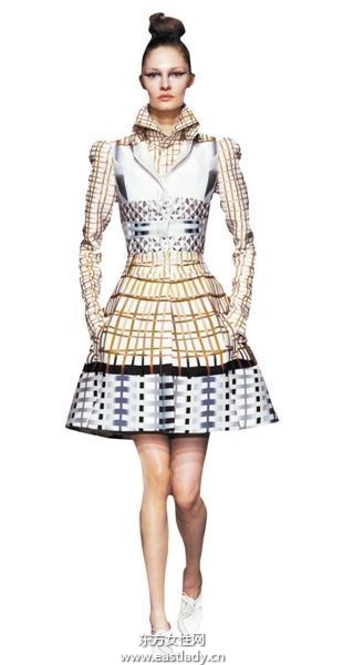 Miuccia Prada2013春夏女裝系列復(fù)古與經(jīng)典并存