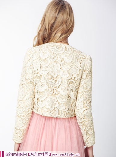 繡花蕾絲氣質(zhì)百搭秋裝小外套 讓你的甜美氣息時(shí)刻籠罩