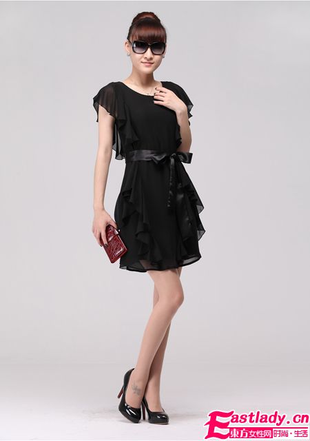 2012新款收腰雪紡連衣裙秀出你的小蠻腰