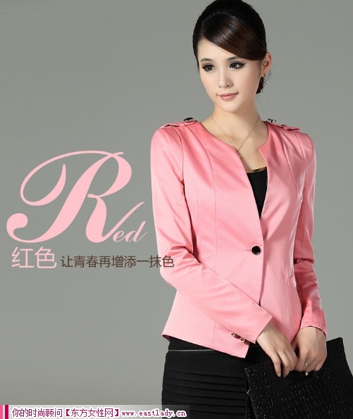 小西服也能穿出溫柔恬淡的感覺