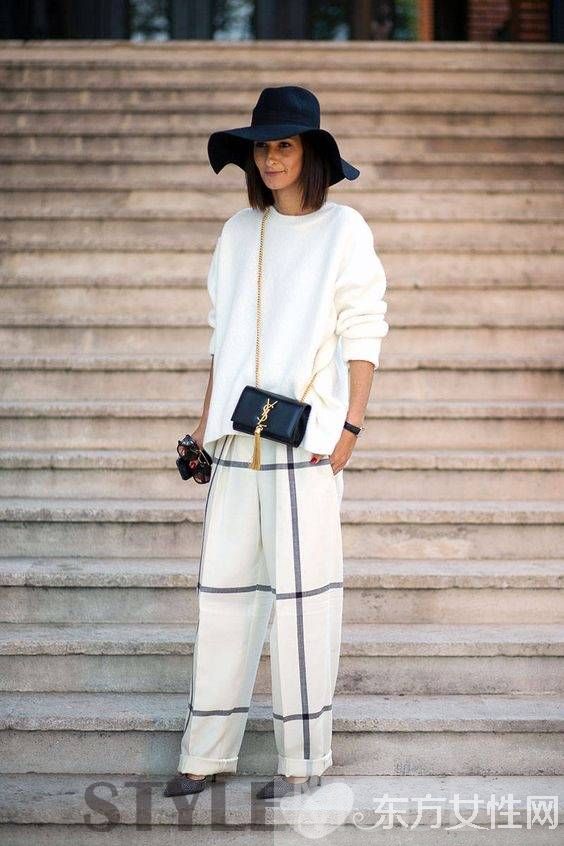 嬌小女人如何穿衣搭配 學(xué)她們這樣穿158秒變168