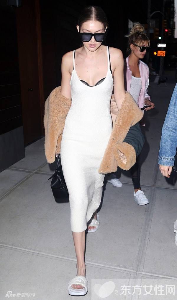 肯豆Gigi僅靠這8件單品就走在潮流最前線