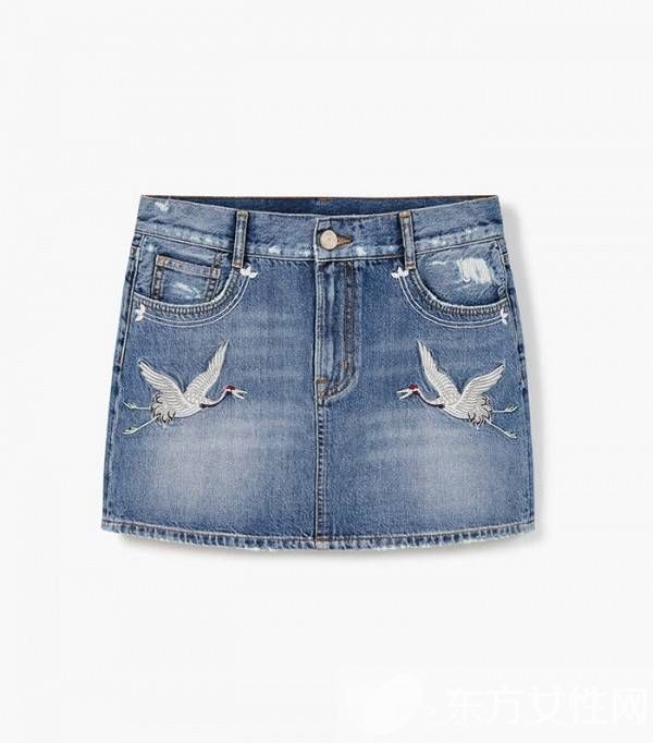 即便不是90后 一樣要將90年代風(fēng)格扮起來