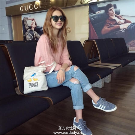 韓骨感絕美超模私服穿搭術(shù) 個性十足