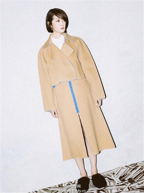 韓國(guó)超模姜素英中性美學(xué)正夯 時(shí)尚圈就愛這味