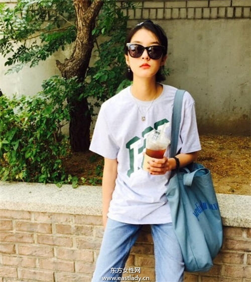 韓國(guó)超模姜素英中性美學(xué)正夯 時(shí)尚圈就愛這味