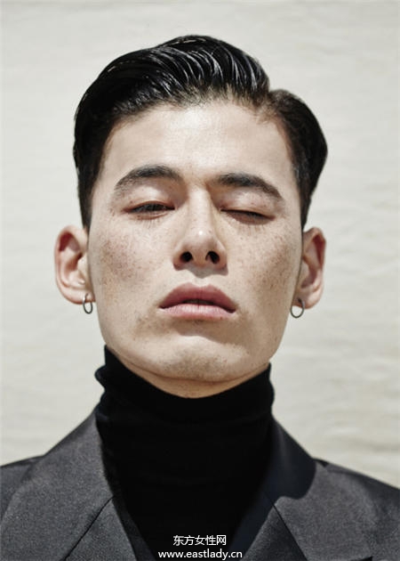 韓模金元中又帥又有才 設(shè)計(jì)服裝品牌87mm