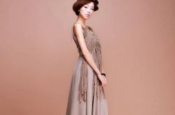 時尚百搭流蘇連衣裙 怎么穿怎么美的時尚潮品