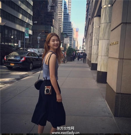 韓骨感絕美超模私服穿搭術(shù) 個性十足