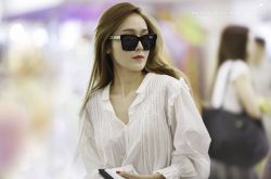 一日一look 跟Jessica鄭秀妍學小清新時尚造型