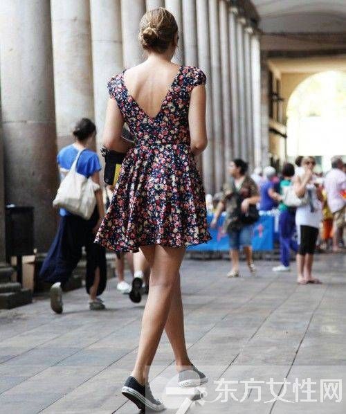 帆布鞋怎么搭配最顯時尚 不同元素穿搭方法推薦