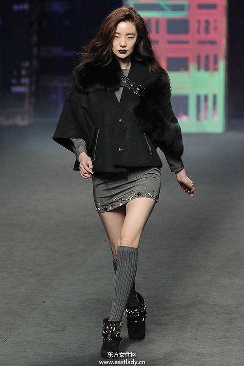 盤點(diǎn)超長腿性感韓模 身材好到?jīng)]話說