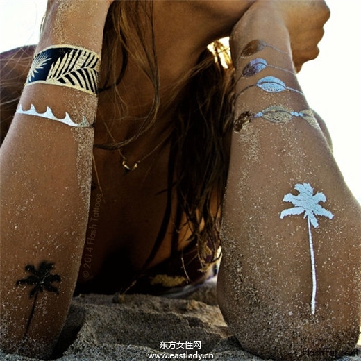 超酷 明星也愛用的金屬色系紋身貼紙