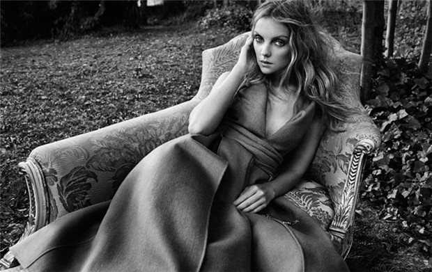 Heather Marks《Elle》2014年12月俄羅斯版