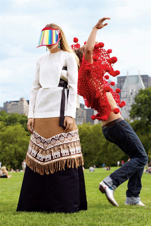 Gigi Hadid《Harper’s Bazaar》2014年12月美國版