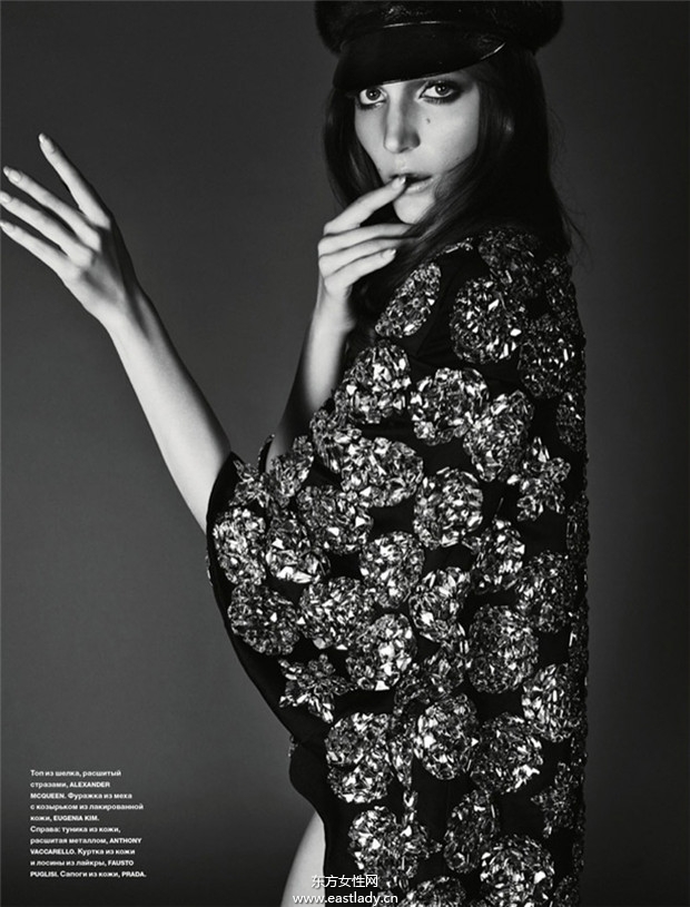 Zuzanna Bijoch《Numero》2014年8月俄羅斯版