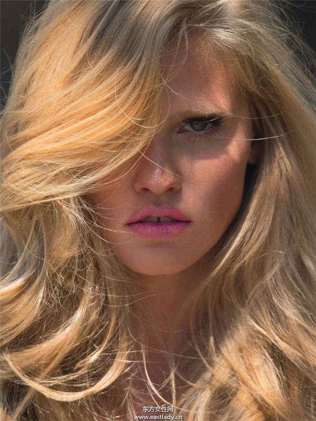 Lara Stone《Elle》2014年6月法國版