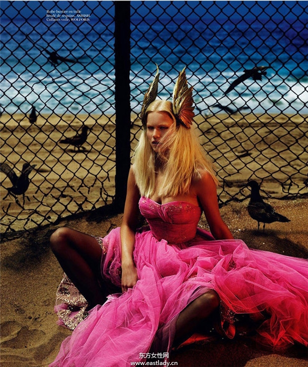 Anna Ewers《Vogue》2014年8月法國版