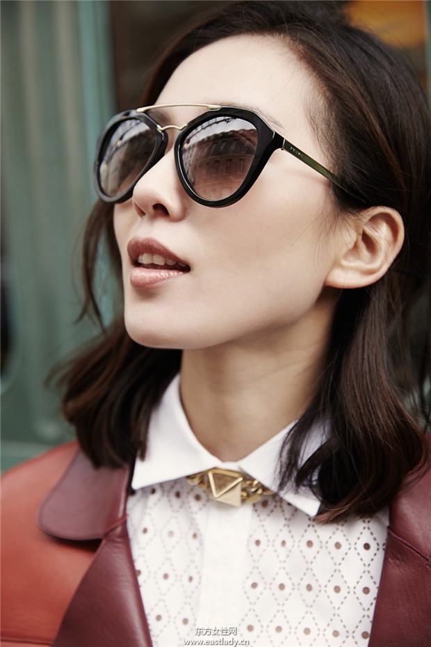 劉詩詩巴黎時(shí)裝周百變Queen各種風(fēng)格都hold