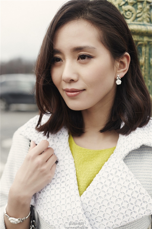 劉詩詩巴黎時(shí)裝周百變Queen各種風(fēng)格都hold