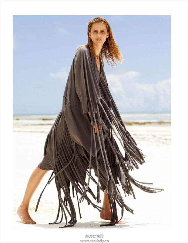 Carmen Kass《Marie Claire》2014年7月西班牙版