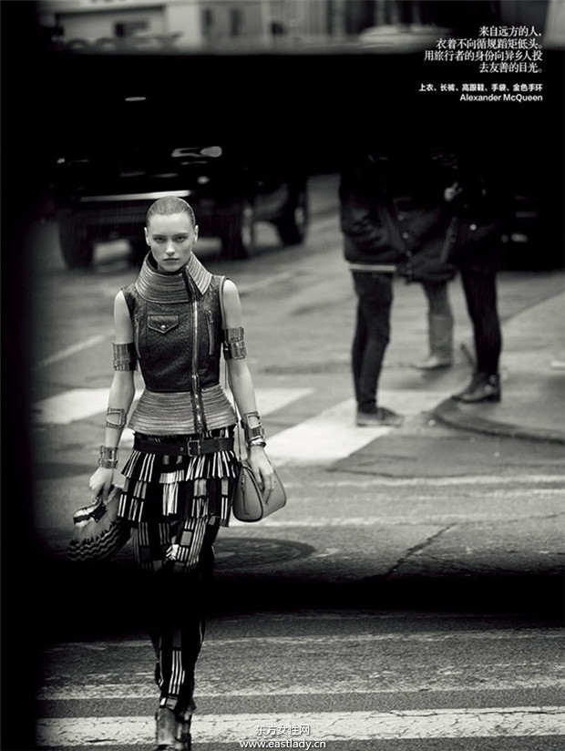 Mila Krasnoiarova《Harper’s Bazaar》2014年7月中國版