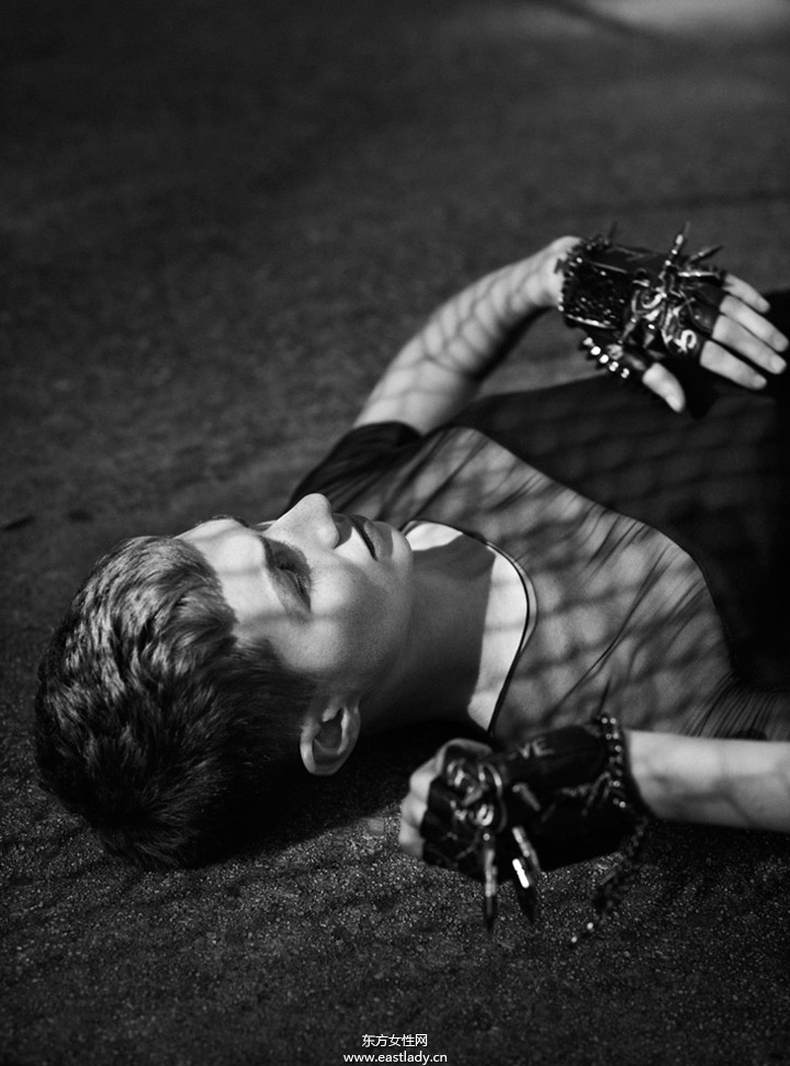 Harmony Boucher《Elle》2013年12月英國版