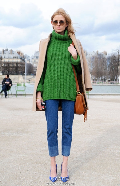 性感牛仔褲巧搭配給你不一樣的感覺(jué)