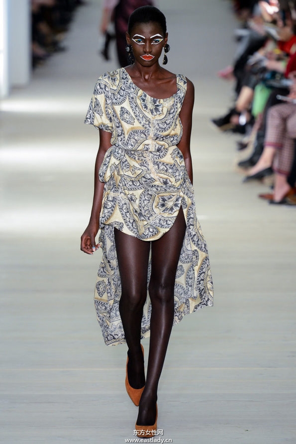 Vivienne Westwood Red Label2013倫敦時裝周裙子有范大膽撞色