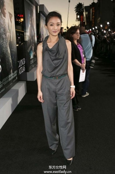 電影《云圖》周迅清新時尚裝扮受關(guān)注