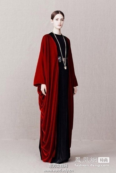亞歷山大·麥昆(Alexander McQueen)2013早秋女裝低調(diào)詮釋奢華