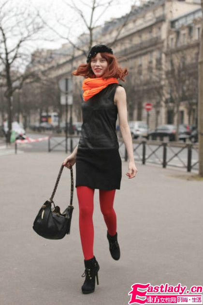 天生衣架子 國(guó)際超模街頭美腿賞析