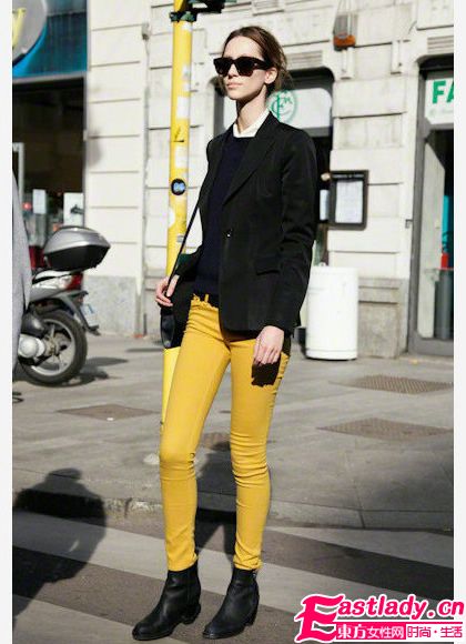 天生衣架子 國際超模街頭美腿賞析