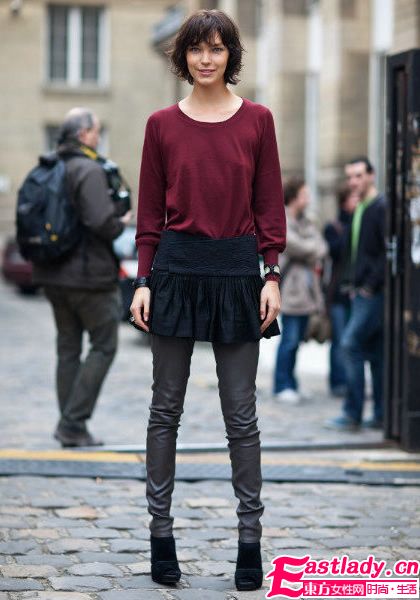 天生衣架子 國際超模街頭美腿賞析