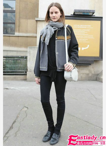 天生衣架子 國際超模街頭美腿賞析