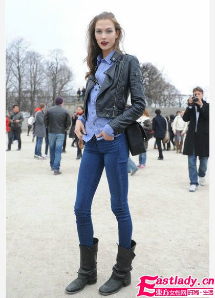 天生衣架子 國(guó)際超模街頭美腿賞析