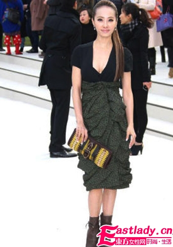 2012春夏明星愛(ài)穿性感裝