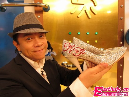 蔡康永為謝娜設(shè)計婚鞋 設(shè)計師蘭玉送祝福