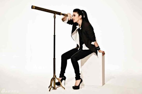 林志玲范冰冰黃奕三位時尚精靈大打中性牌