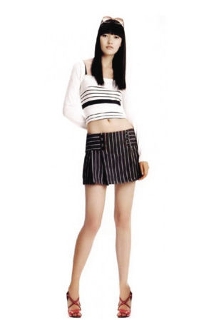 學(xué)李娜穿網(wǎng)球裙 與時(shí)尚親密接軌