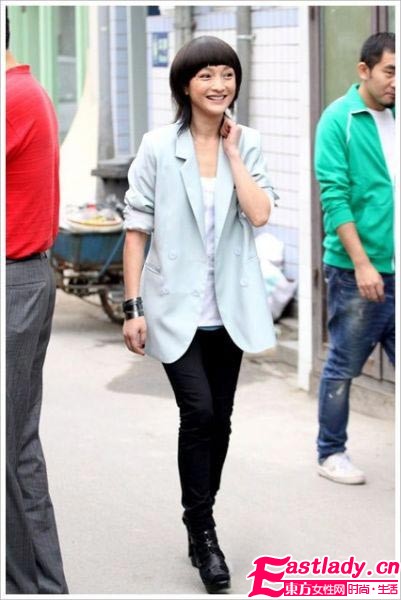 2011早春女明星都愛上帥氣西裝