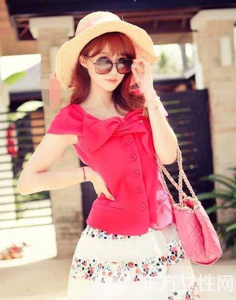 夏季草編帽時(shí)尚 帽搭  遮陽(yáng)扮靚兩不誤